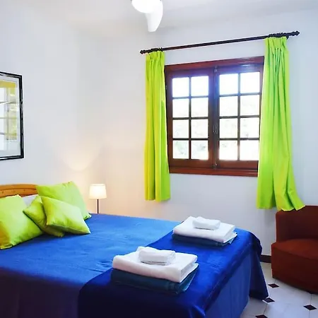 Villa Maria Vistas Al Mar Y Piscina Privada